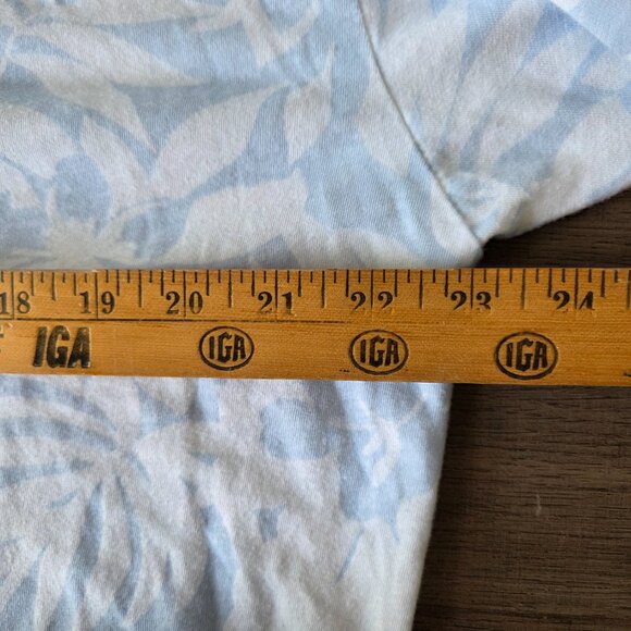 EUC AERIE WHITE / BLUE SUMMER TEE COTTON  OVERSIZED SIZE SMALL - Picture 10 of 11